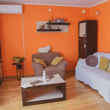 Lora Apartment *