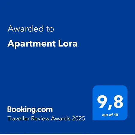 Apartment Lora